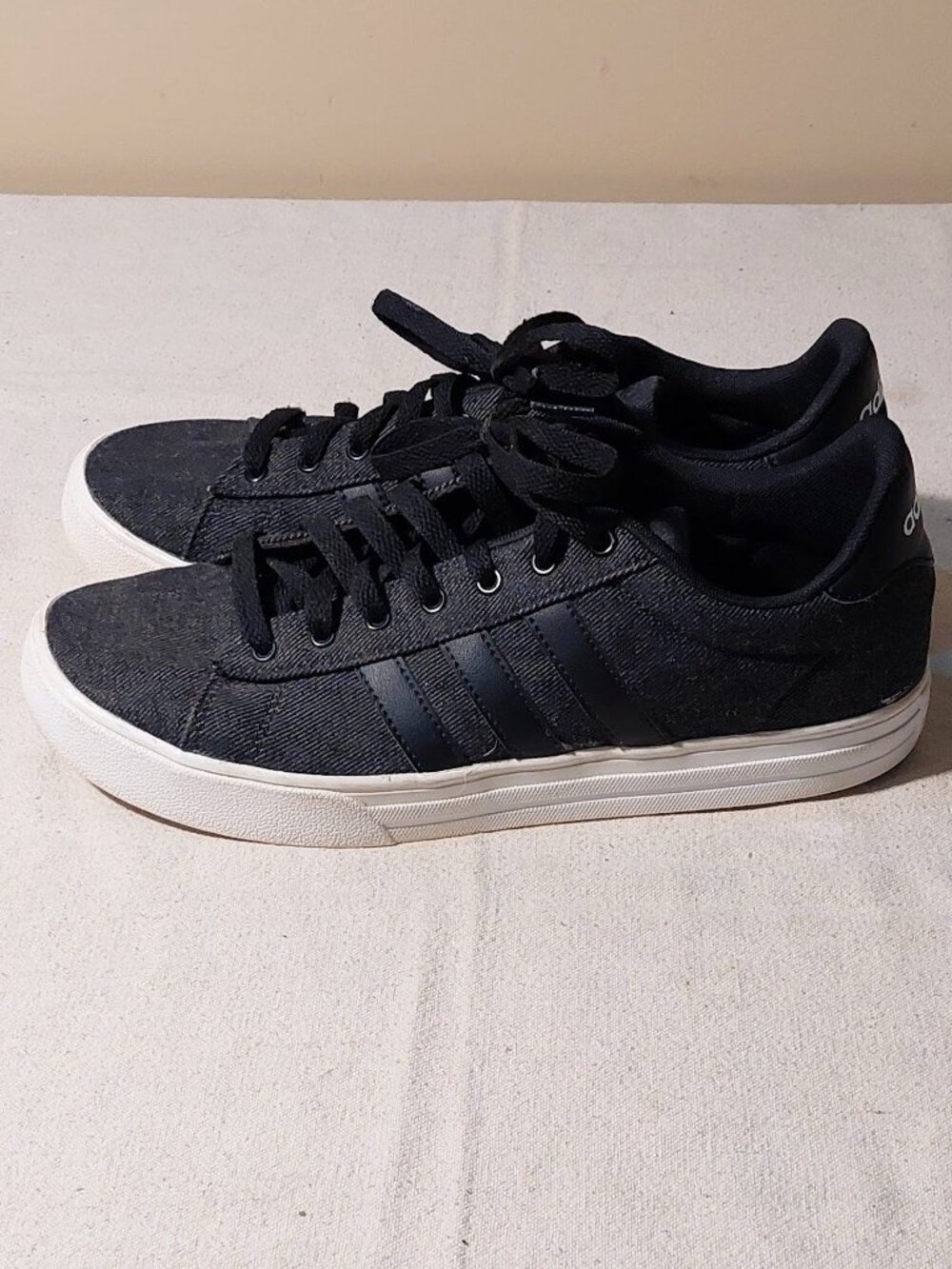 Adidas Daily 2.0 Black Denim Low-Top Sneakers w/Black Stripes Men's Size 9.5